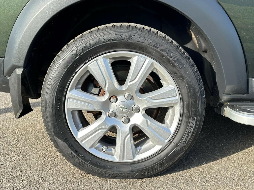 Land Rover Discovery Se Grey #27