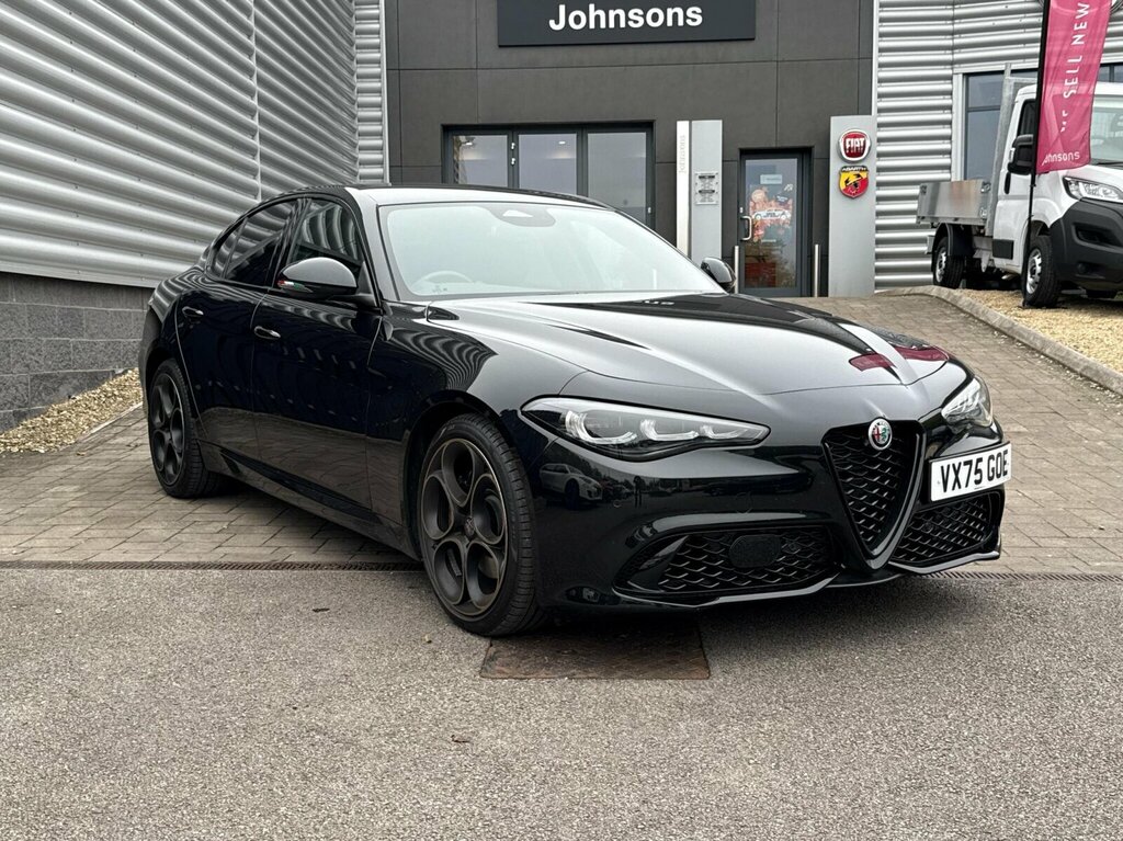 Alfa Romeo Giulia 2.0T Intensa Euro 6 Ss VX75GOE Black #4