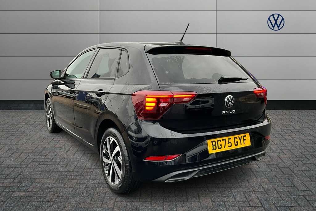 Volkswagen Polo 1.0 Tsi Match BG75GYF Black #3