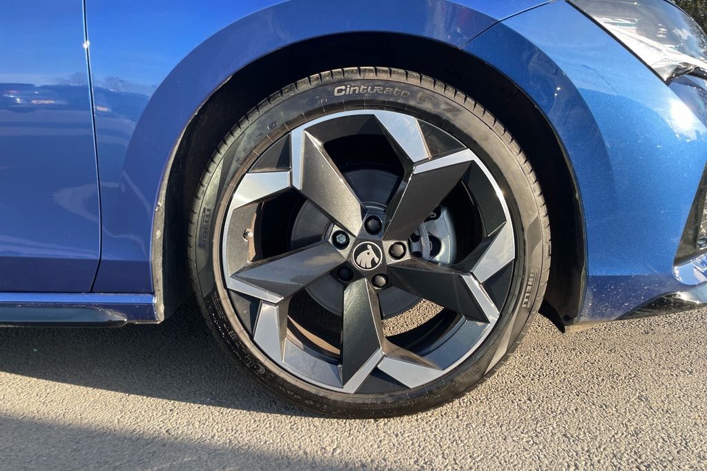 Skoda Superb 1.5 Tsi E-tec Sportline Dsg BG75JZP Blue #5