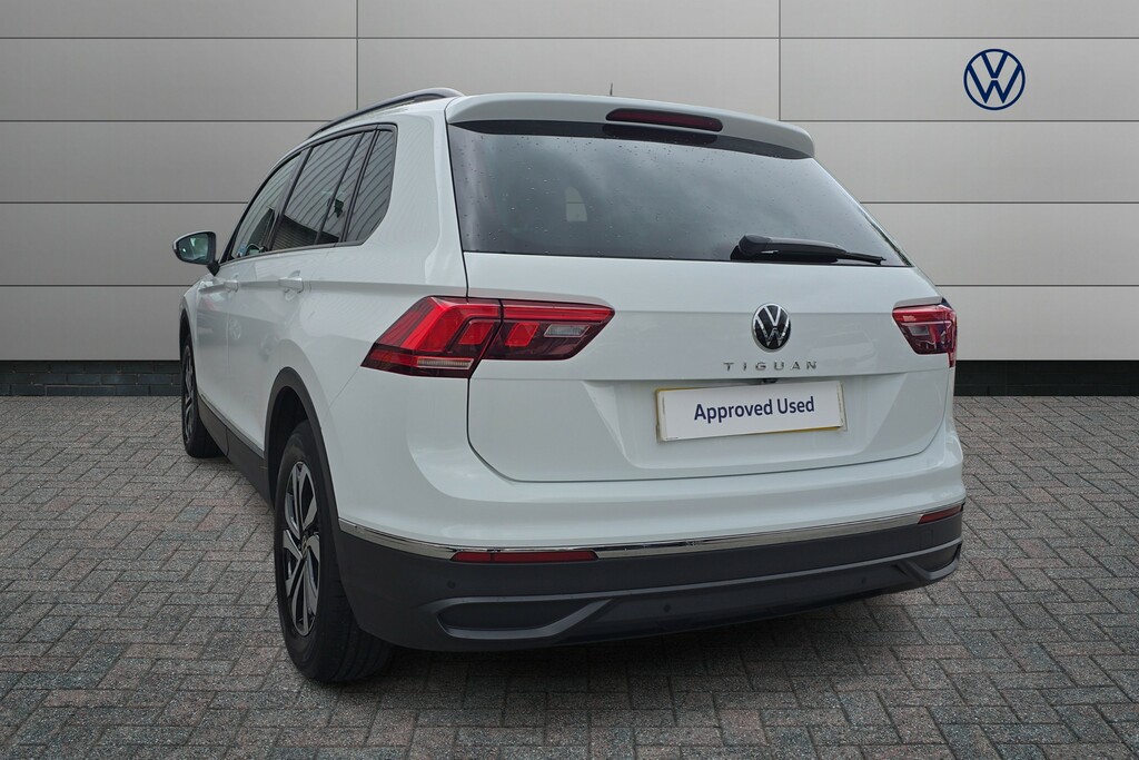 Volkswagen Tiguan 2.0 Tdi Active Dsg BT22MMV White #4