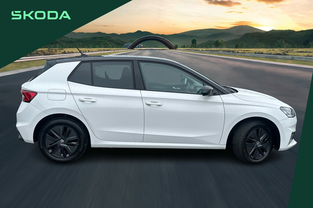 Skoda Fabia 1.0 Tsi 116 Design Edition Dsg DE25PZK White #4
