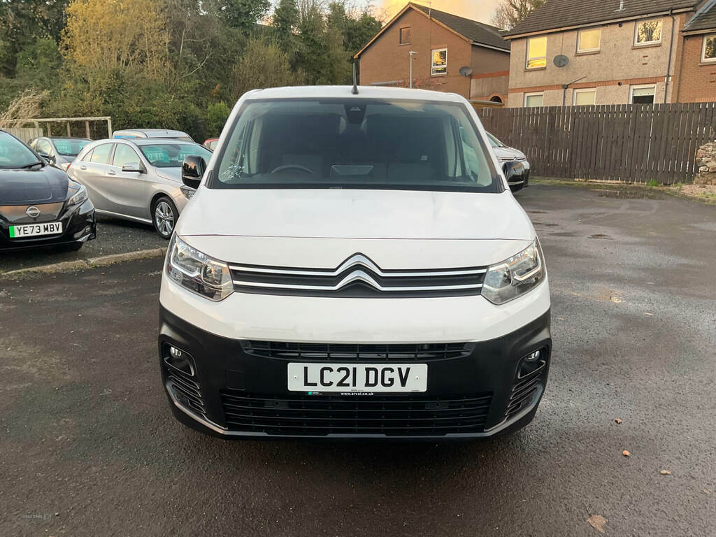 Citroen Berlingo 1.5 Bluehdi 1000Kg Driver 100Ps LC21DGV White #2