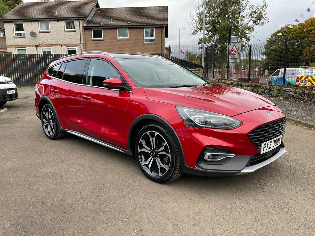 Ford Focus Vignale 1.5 Ecoblue 120 Active X Red