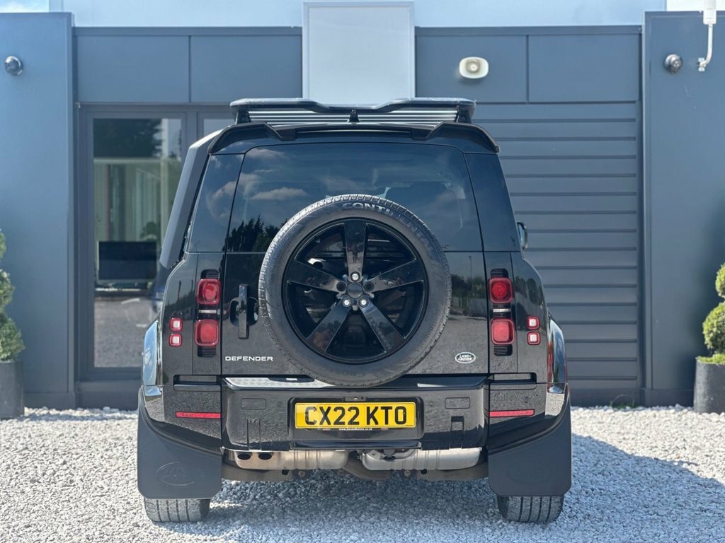 Land Rover Defender 3L Xs Edition CX22KTO Black #3