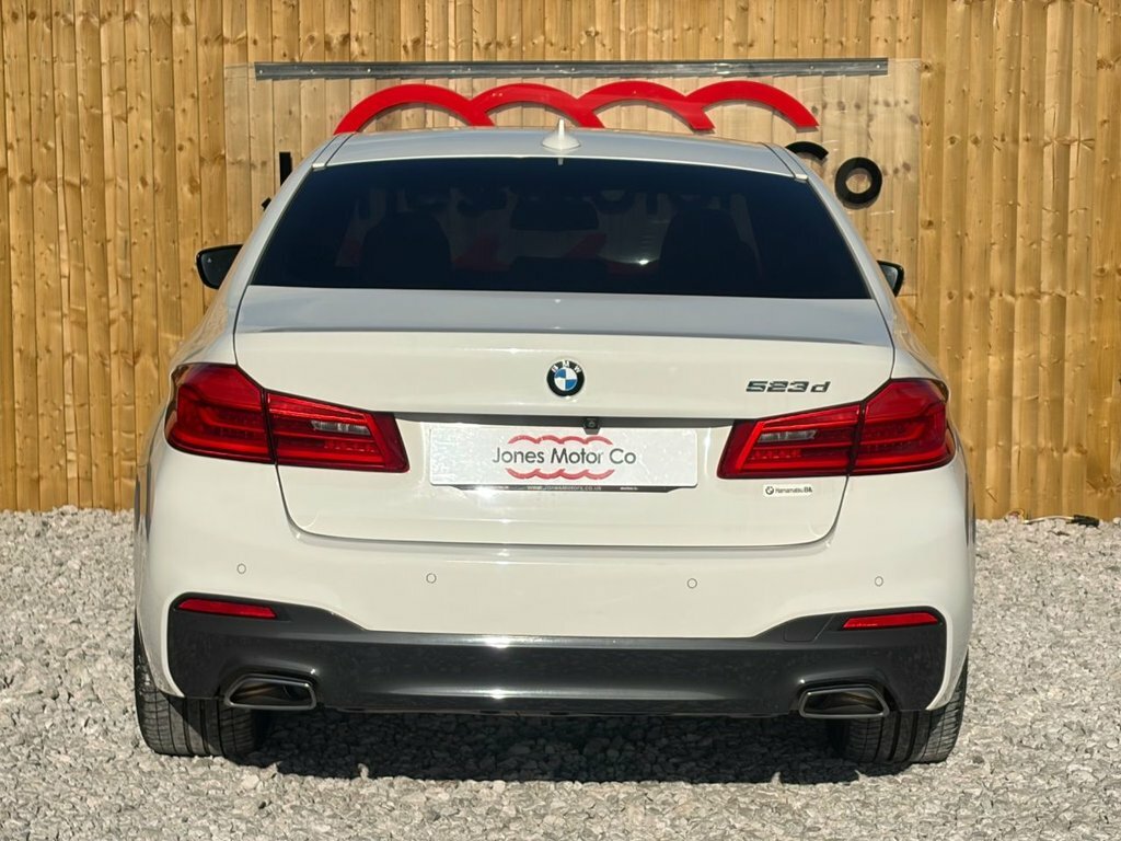 BMW 5 Series 2L M Sport DH68MCJ White #4