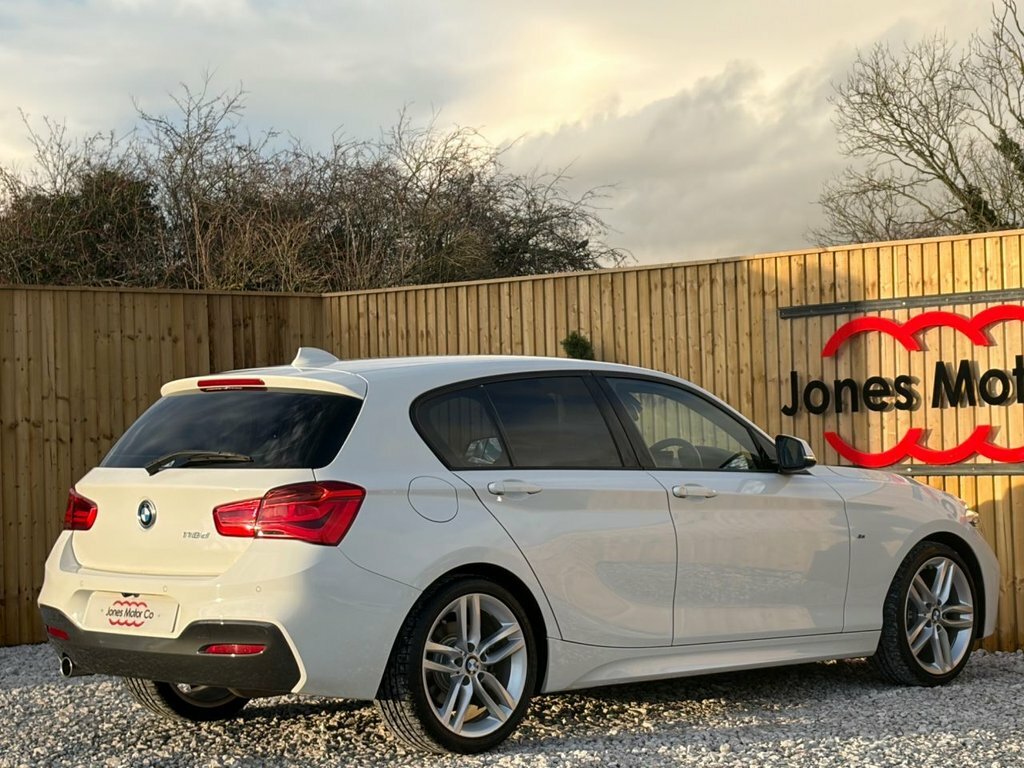 BMW 1 Series 2L M Sport White #6