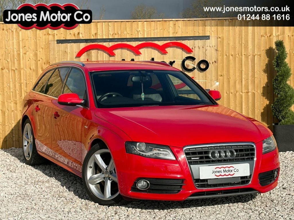 Audi A4 Avant 2L Black Edition Red