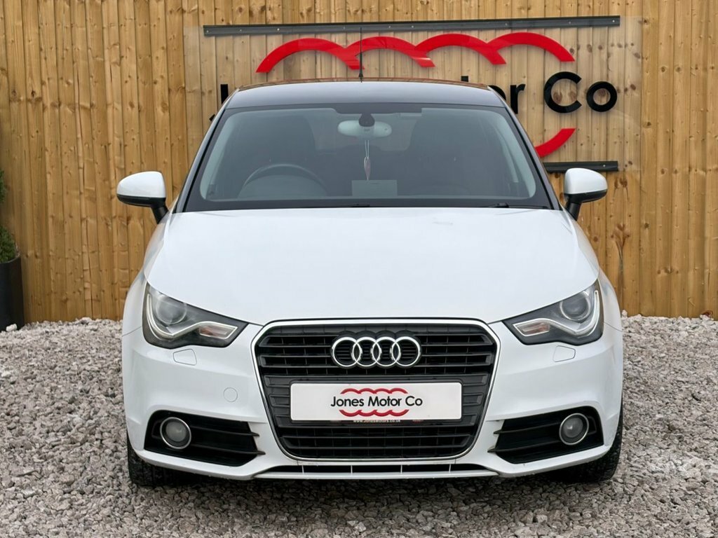 Audi A1 1L Sport White #2