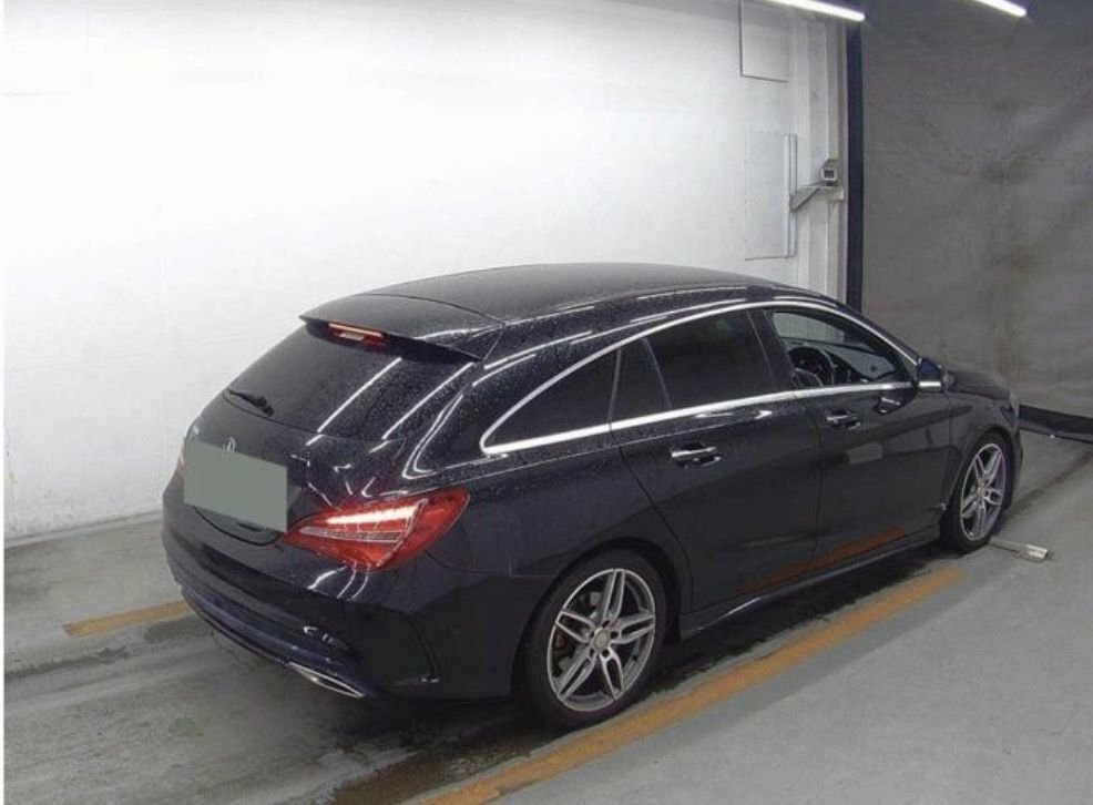 Mercedes-Benz CLA Class 1.6L Amg Line Edition Black #3