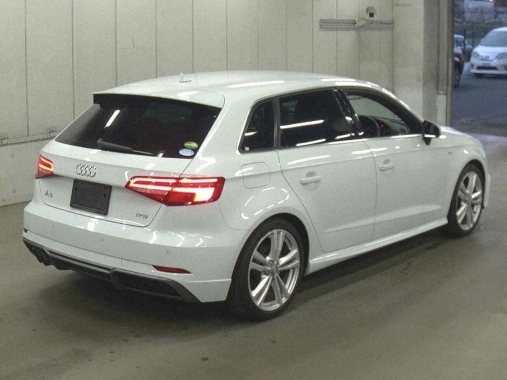 Audi A3 1L S Line GK68JMC White #2