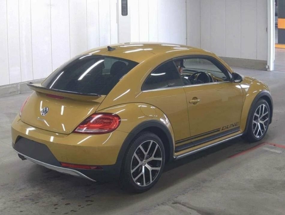 Volkswagen Beetle 1.4L Dune Yellow #4