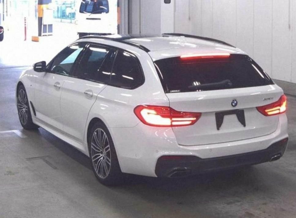 BMW 5 Series 2L M Sport White #3