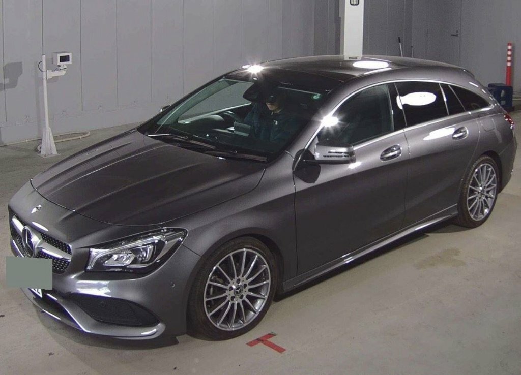 Mercedes-Benz CLA Class 1.6L Amg Line Grey #2