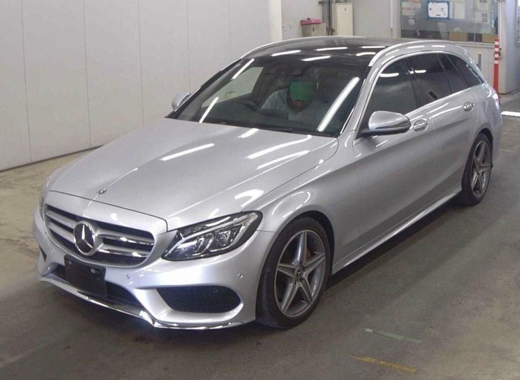 Mercedes-Benz C Class 2L Amg Line Silver #2