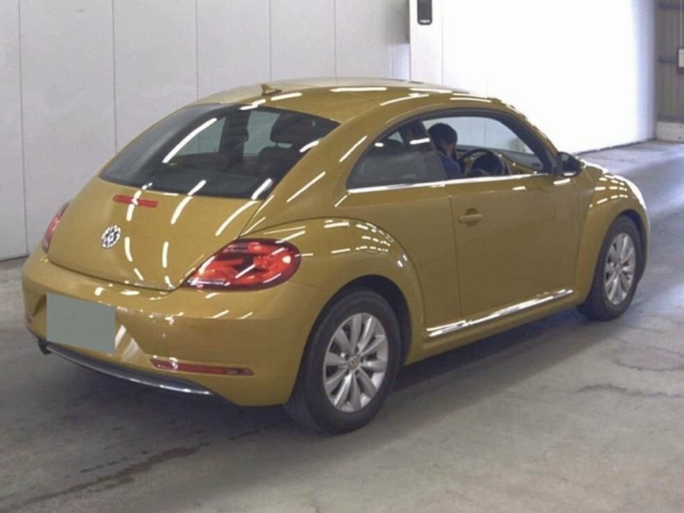 Volkswagen Beetle 1.2L Design DG66CMJ Yellow #4