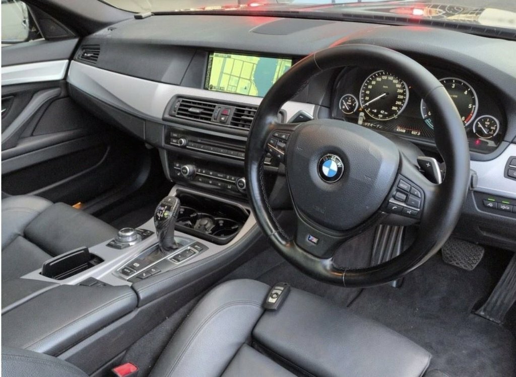 BMW 5 Series 2L M Sport Black #5