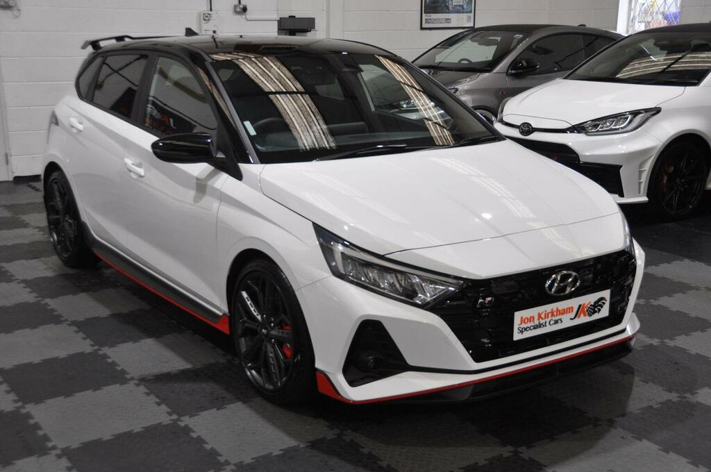 Hyundai I20 Hatchback 1.6 T-gdi N Euro 6 Ss 202272 White #3