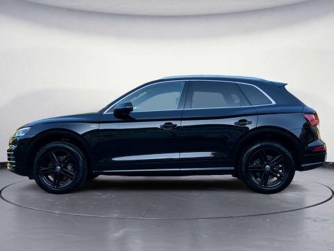 Audi Q5 Tfsi Quattro S LX68OGP Black #2