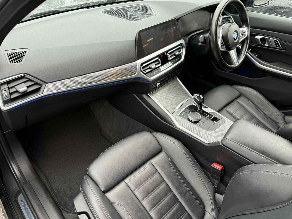 BMW 3 Series Saloon 2.0 318D M Sport Saloon 2020 YG20YSH Grey #5