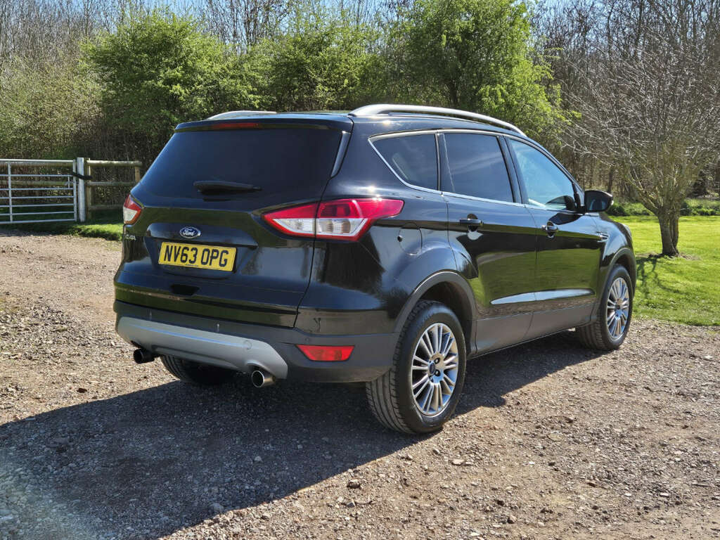 Ford Kuga 2.0 Kuga Titanium 4X2 Tdci NV63OPG Black #5