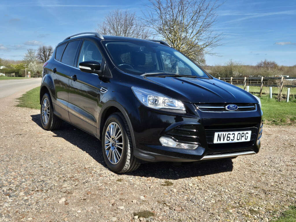 Ford Kuga 2.0 Kuga Titanium 4X2 Tdci Black