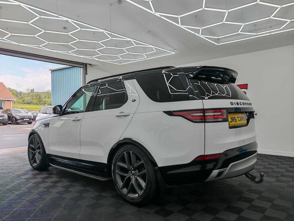 Land Rover Discovery Luxury Hse Td6 4Wd PY18OBE White #4
