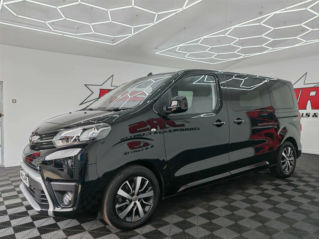 Toyota Verso 2.0 D-4d Excel White #3