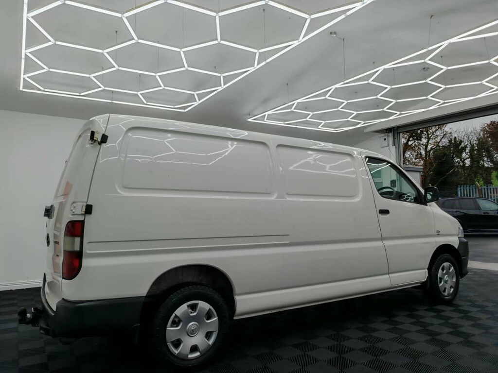 Toyota HiAce 300 D-4d 120 Lwb  #6