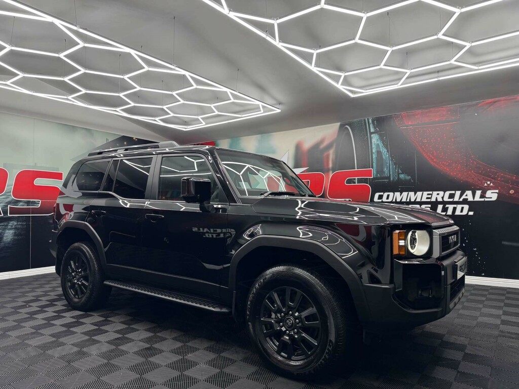 Toyota Land Cruiser --