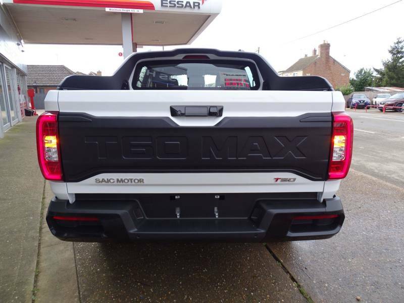 Maxus T60 2.0 Double Cab Pickup 4Wd - 2025 75 White #5