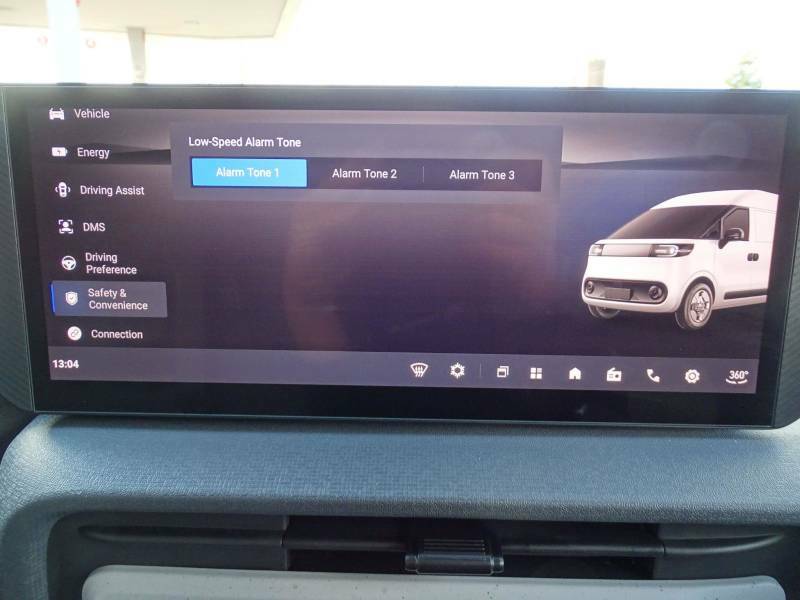 Maxus eDeliver 5 64Kwh Panel Van 6Dr L2 H2 163 Ps Grey #35