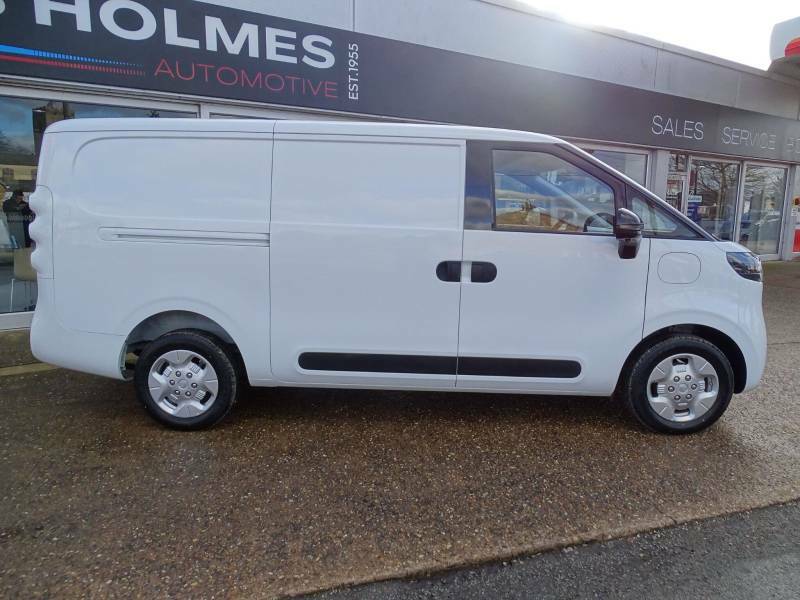 Maxus eDeliver 5 64Kwh Panel Van 6Dr L2 H2 163 Ps Grey #7