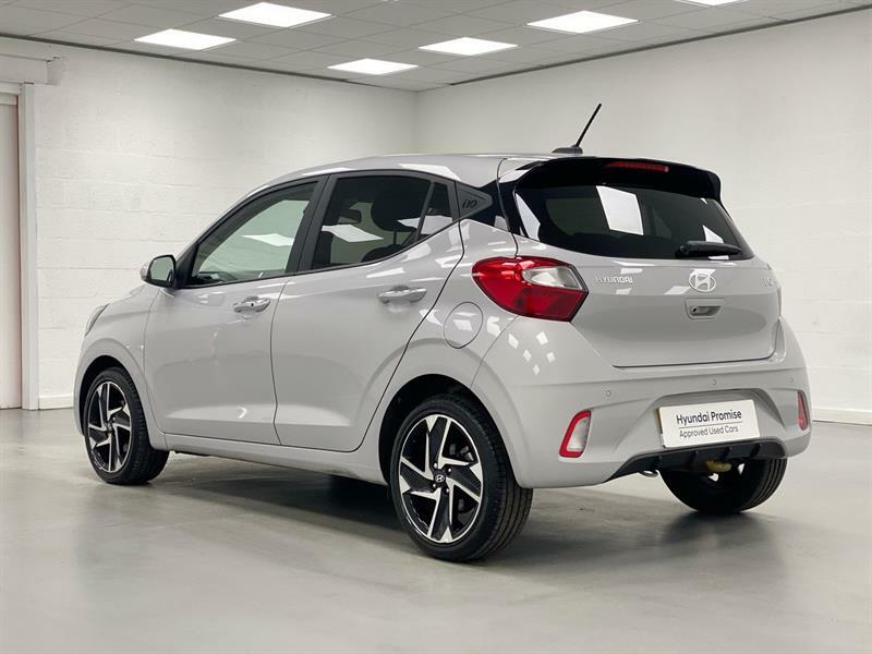 Hyundai I10 1.2 79 Premium Nav LX74XNM Grey #3
