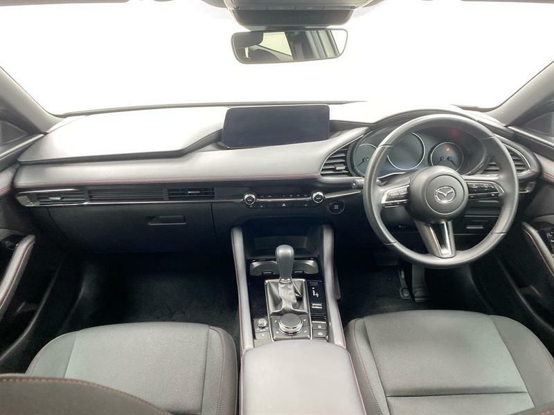Mazda 3 2.5 E-skyactiv G Mhev 140 Homura MD74ZPG White #4