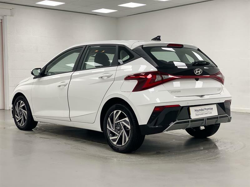 Hyundai I20 1.0T Gdi Advance Nav Dct White #3
