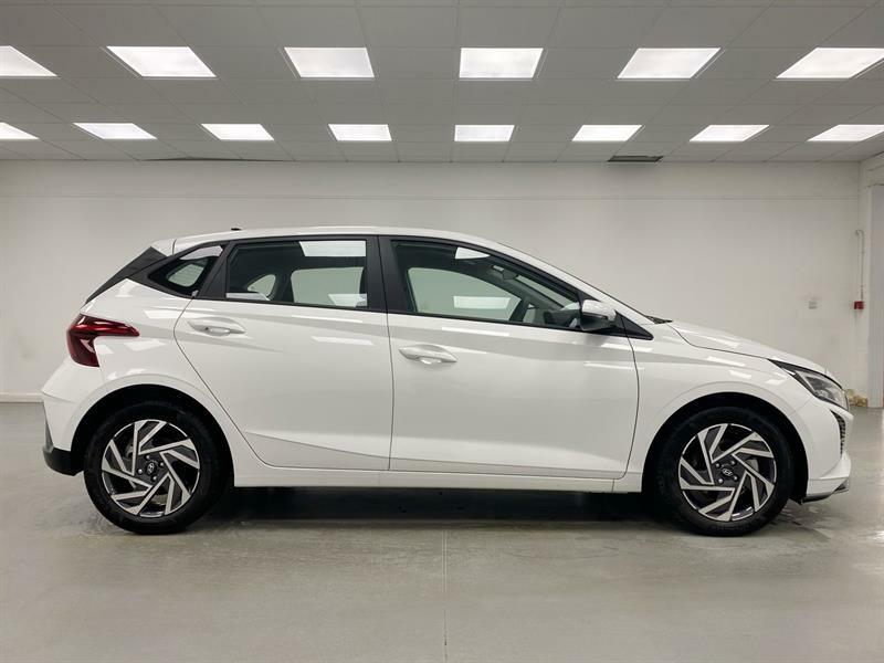 Hyundai I20 1.0T Gdi Advance Nav Dct White #5