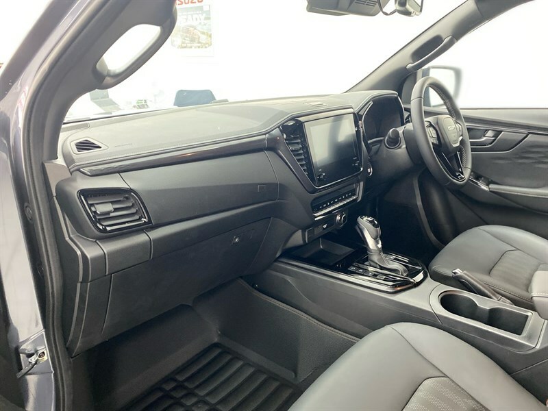 Isuzu D-Max 1.9 V-cross Double Cab 4X4 CP25HHZ Grey #2