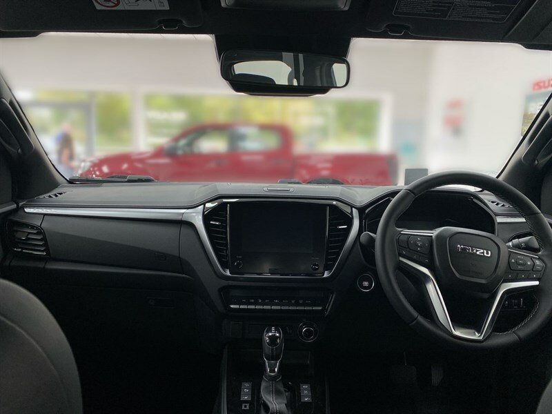 Isuzu D-Max 1.9 Dl40 Double Cab 4X4 Pre Reg CP75KXE Red #4
