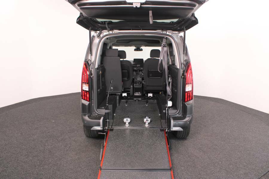 Peugeot Rifter 1.5 Bluehdi Allure Premium Grey #6