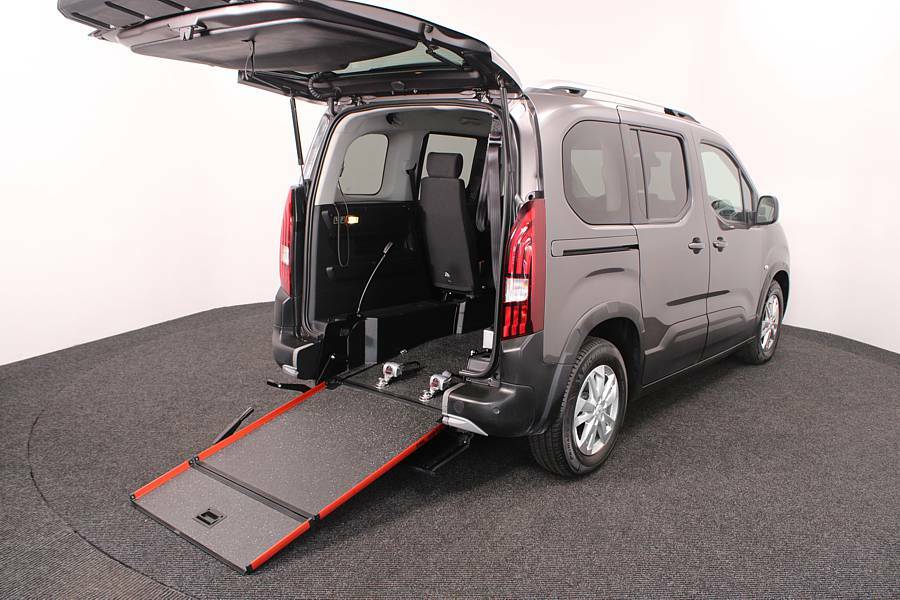 Peugeot Rifter 1.5 Bluehdi Allure Premium Grey #4