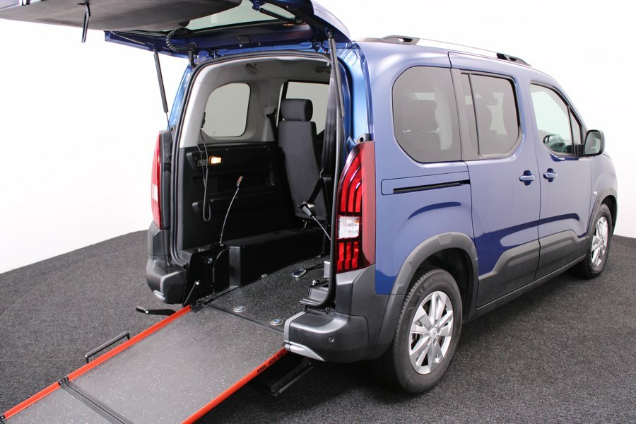 Peugeot Rifter 1.5 Hdi Allure Premium SF69JVK Blue #4