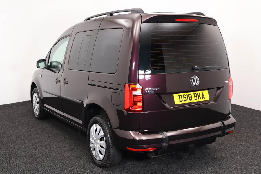 Volkswagen Caddy Life 1.4 Tsi Life Purple #3
