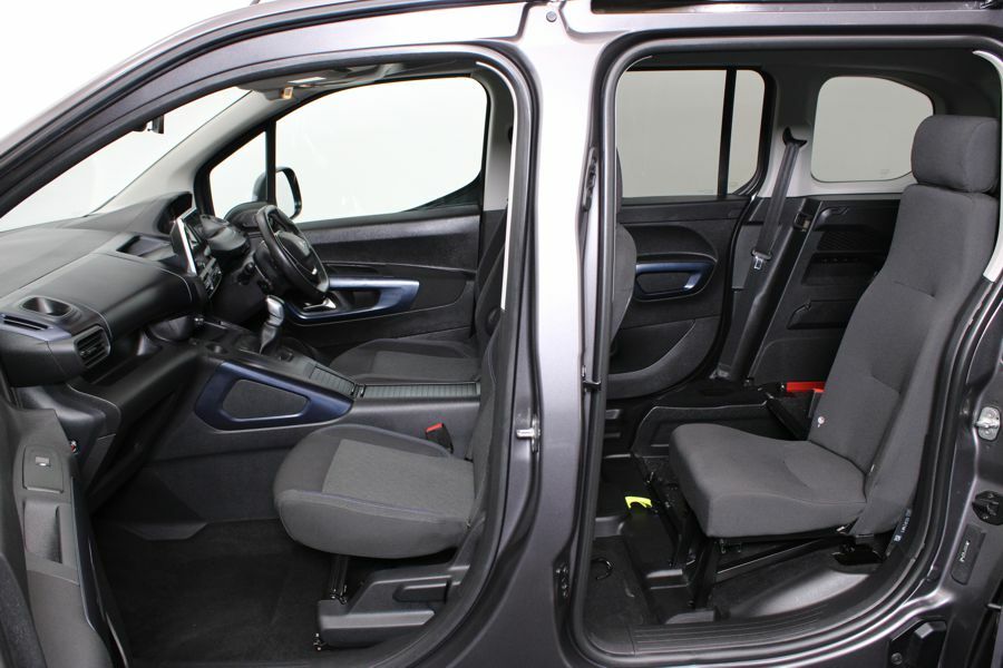 Peugeot Rifter 1.5 Bluehdi Allure Premium SF69GUJ Grey #5