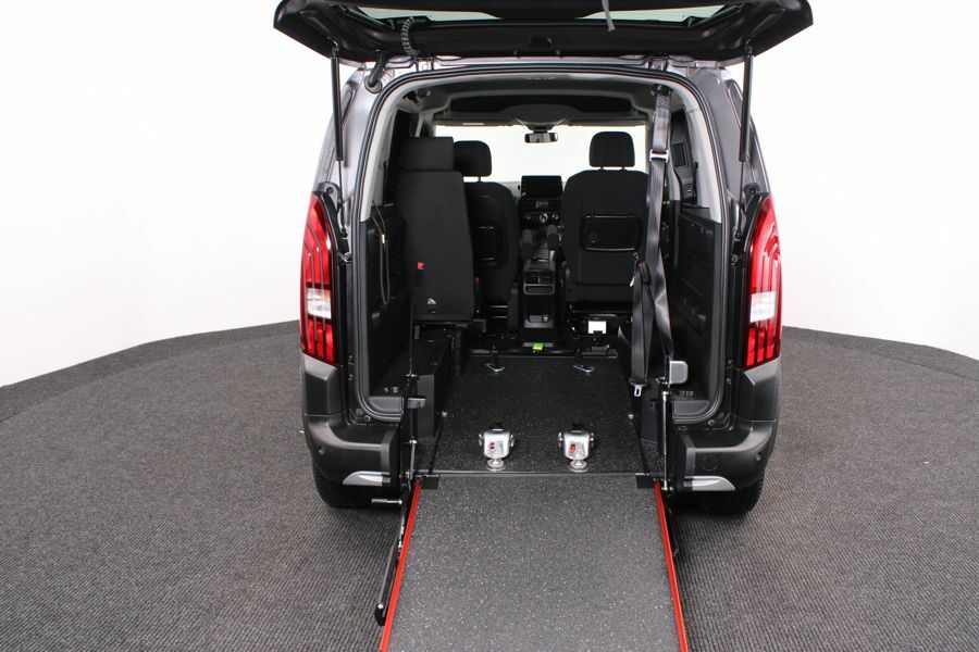 Peugeot Rifter 1.5 Bluehdi Allure Premium SF69GUJ Grey #6