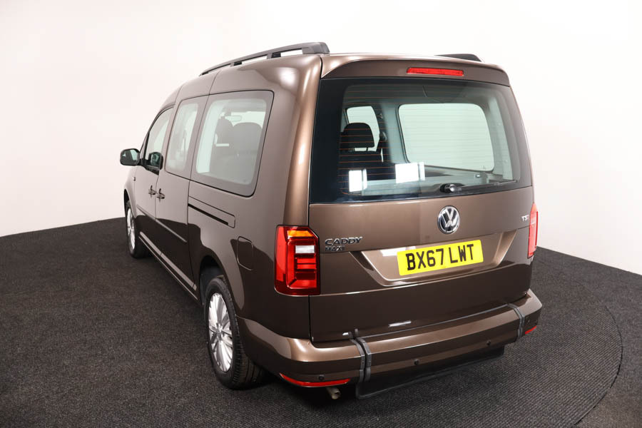 Volkswagen Caddy Maxi Life 1.4 Tsi Liberty Maxi Life Brown #3