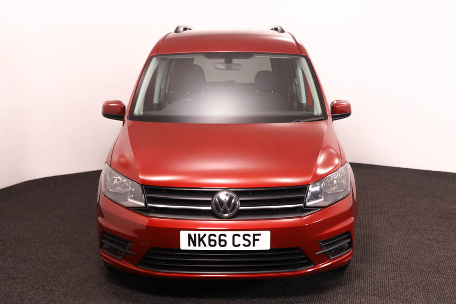 Volkswagen Caddy Maxi Life 2.0 Tdi Bluemotion Maxi Life Dsg Red #3