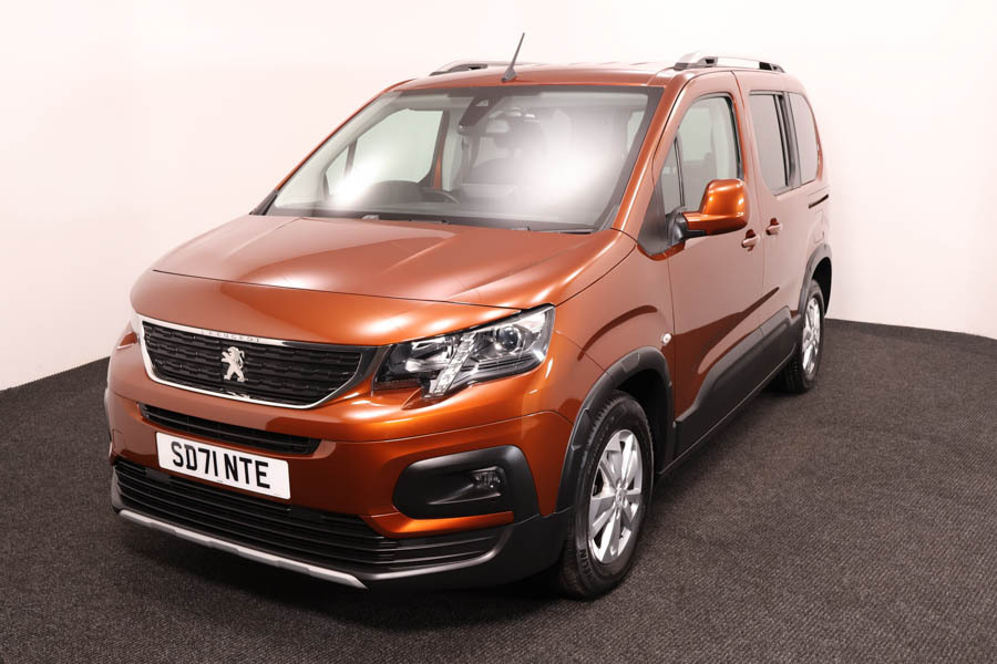 Peugeot Rifter 1.5 Bluehdi Allure Premium Brown #3