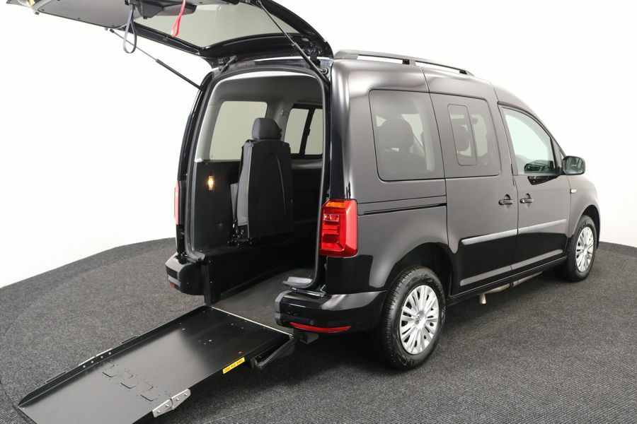 Volkswagen Caddy Life 2.0 Tdi Life Up Front Black #4