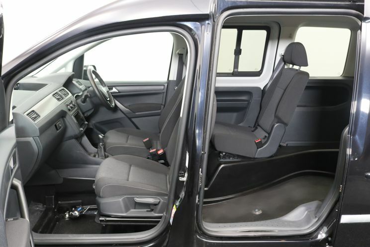 Volkswagen Caddy Life 2.0 Tdi Life Up Front Black #5